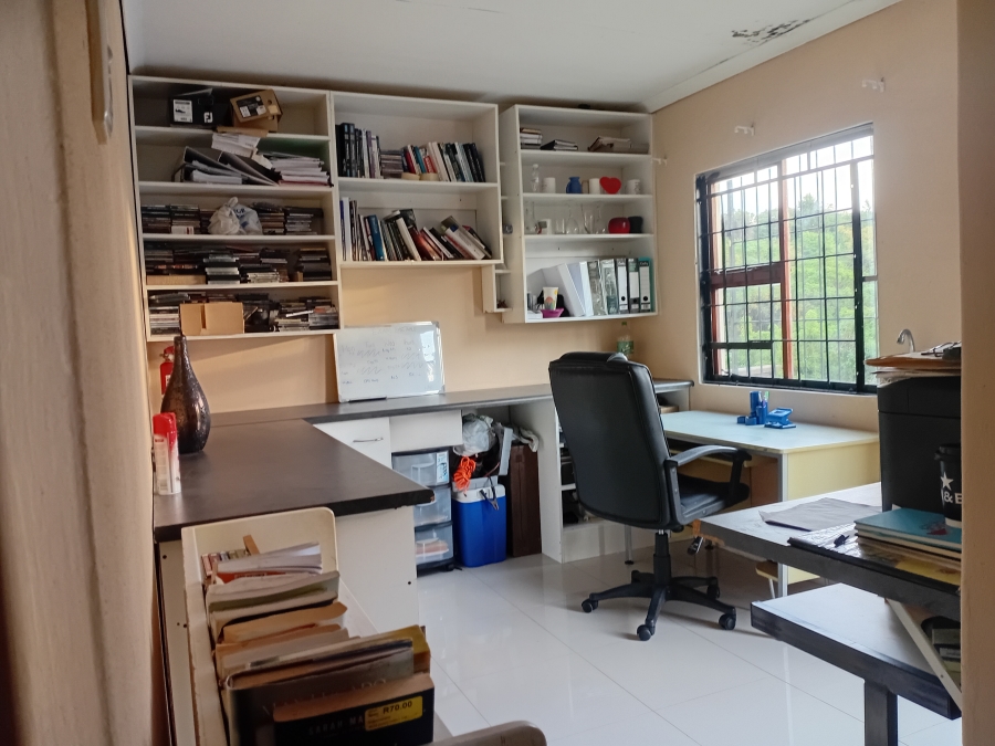 3 Bedroom Property for Sale in Amalinda Eastern Cape